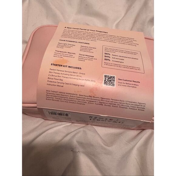 Solawave Radiant Renewal Red Light Therapy Starter Kit,serum x3 & wand - Picture 8 of 9